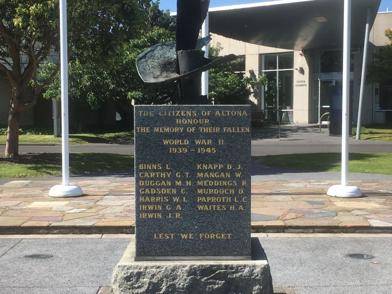 Altona War Memorial & Eternal Flame