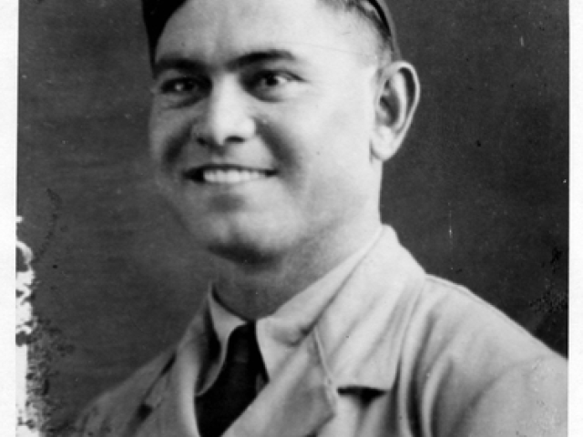 Photo of Flight Sergeant Arnold Lockyer, No. 24 Squadron RAAF. c. 1942