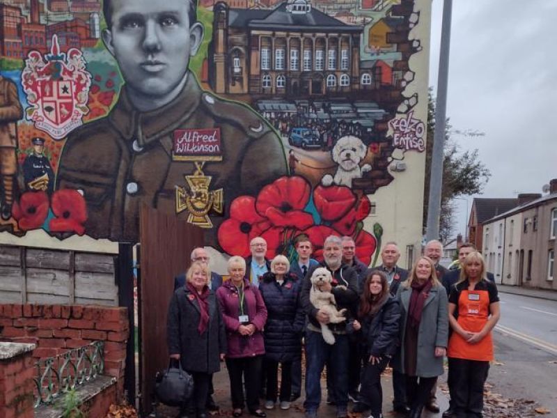 Residents and Councilors next to the Twist Lane