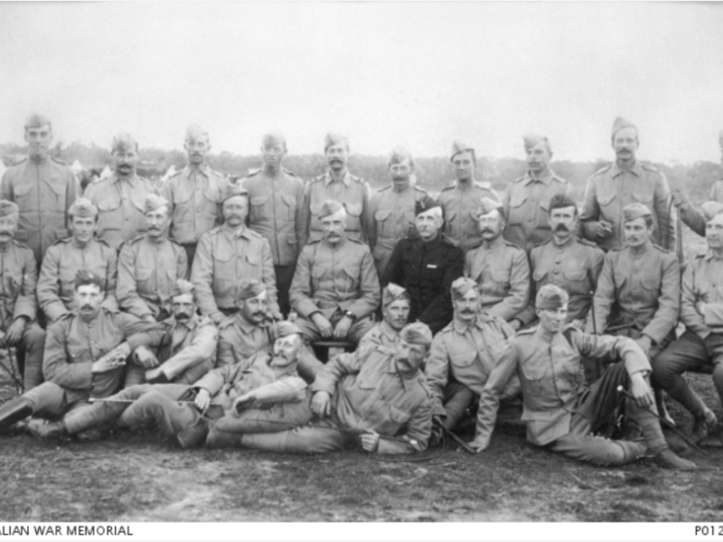 Group portrait of officers of the 4th Victorian Imperial Regiment Contingent, Boer War, 1900