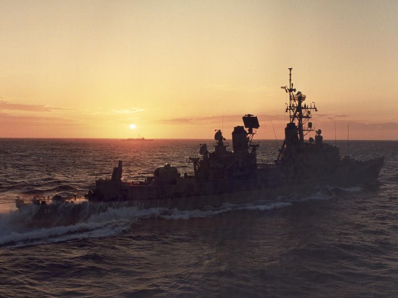 H.M.A.S. Perth DDG 38 Sunset