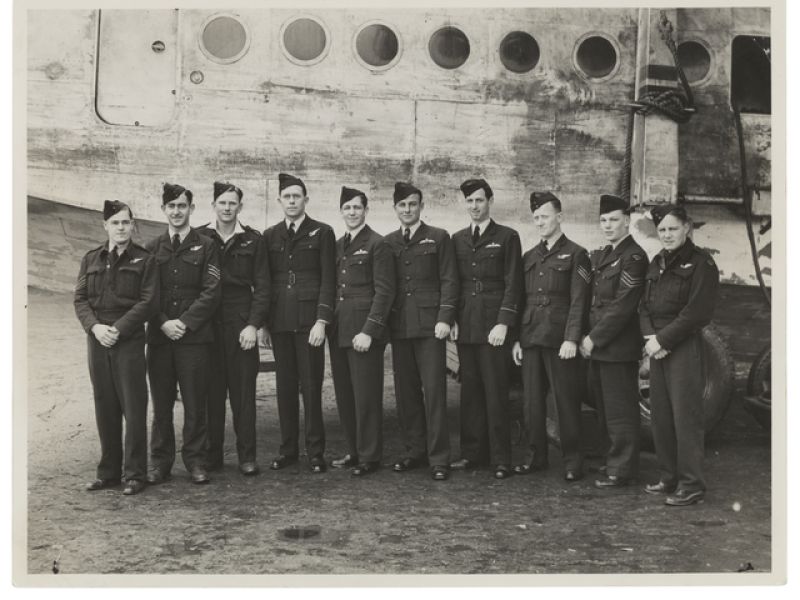 Flying Officer Kenneth Lovett Ridings, No. 10 Squadron, RAAF AWM UK0134