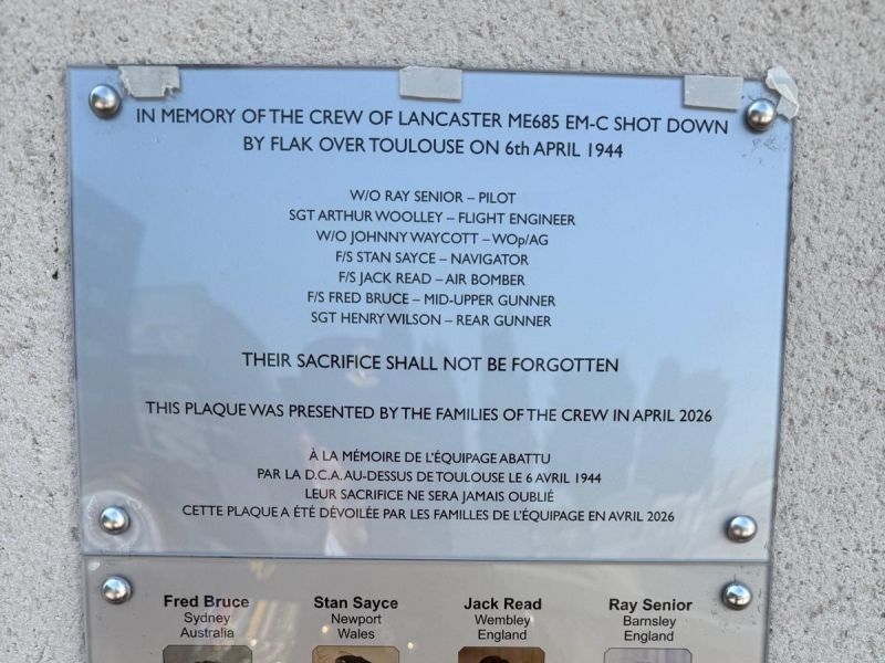 ME685 crew plaque2