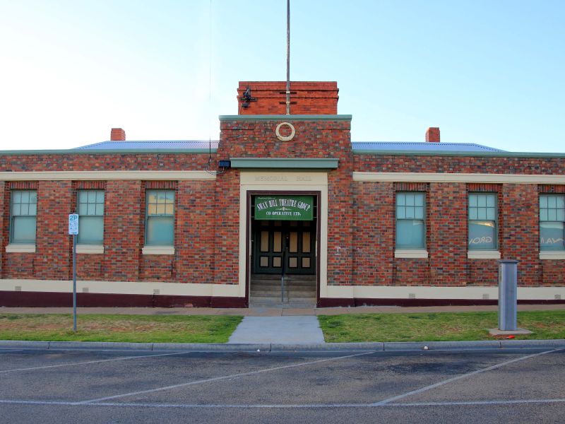 Swan Hill War Memorial Hall