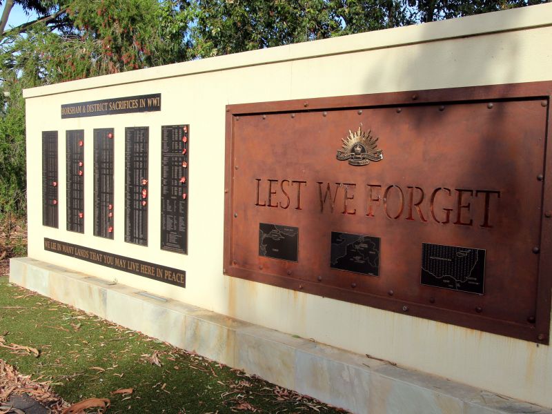 Horsham World War I Roll of Honour Commemorative Wall at the Entrance to the World War I and II Memorial Driveway