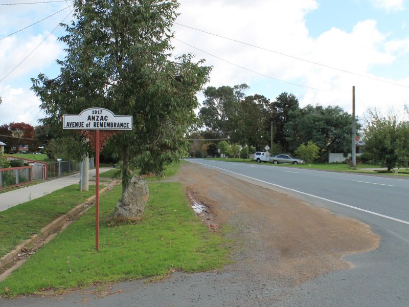 Violet Town 1917 ANZAC Avenue of Remembrance