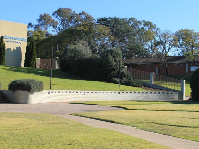 World War II VCs Memorial Wall