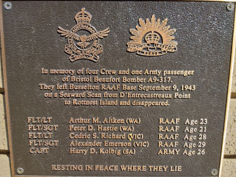 Bristol Beaufort A9-317 Memorial 