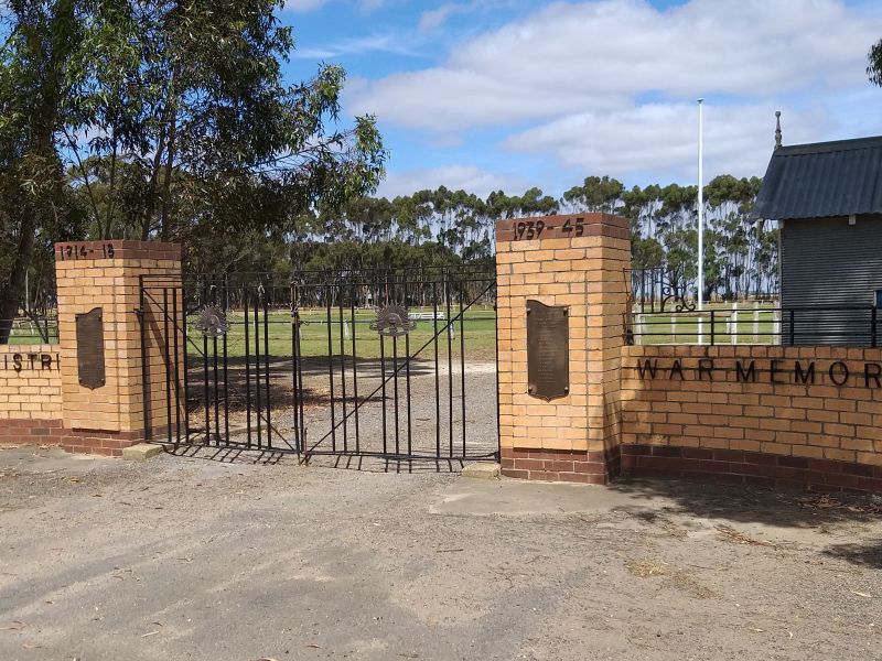 Cressy & District War Memorial