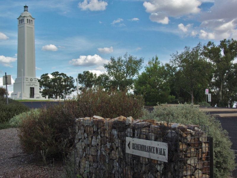 Parkes War Memorial Hill Remembrance Walk