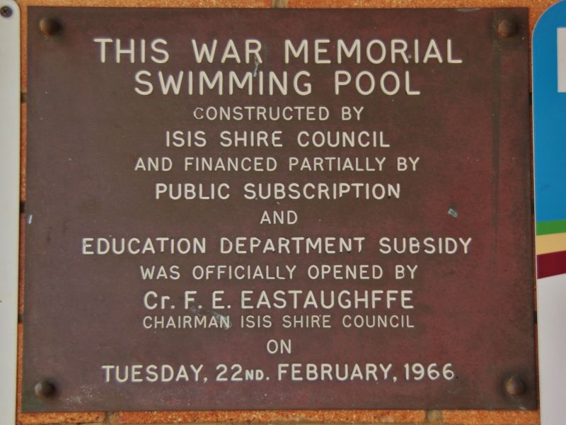 Isis War Memorial Pool, Childers Qld