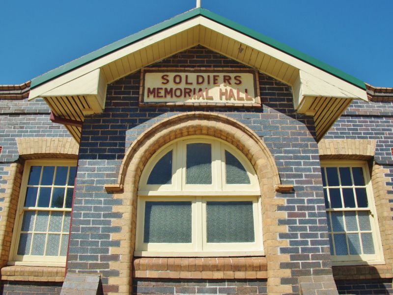  Guyra Soldiers Memorial Hall & Honour Rolls