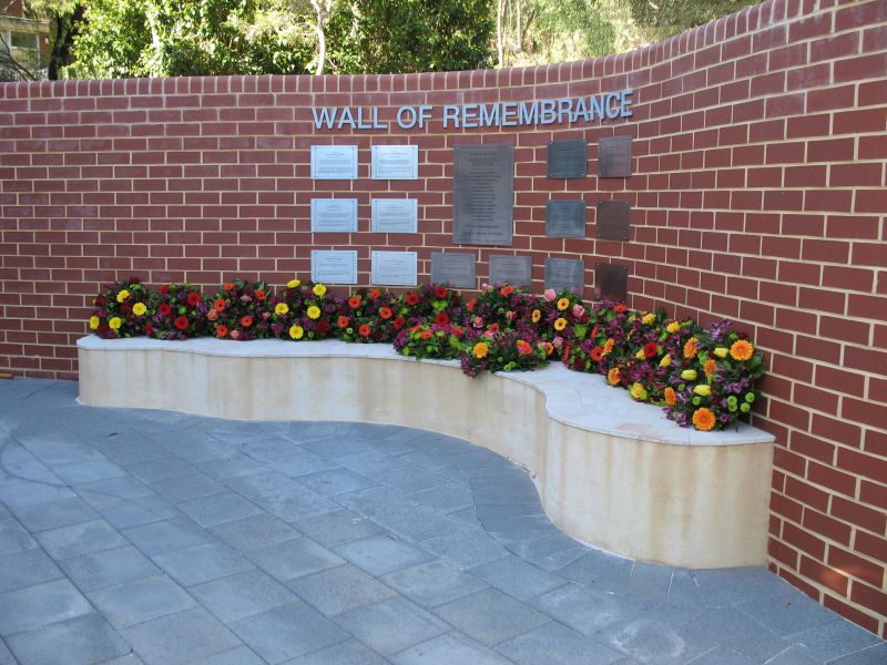 St George's College Wall of Remembrance at dedication 11 Nov 2007
