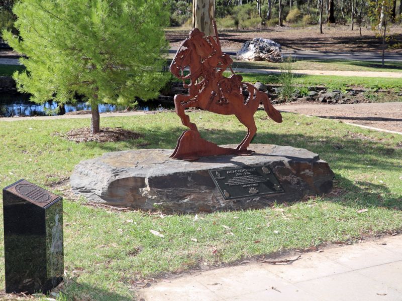 Eaglehawk Cemetery War Memorial - Full View