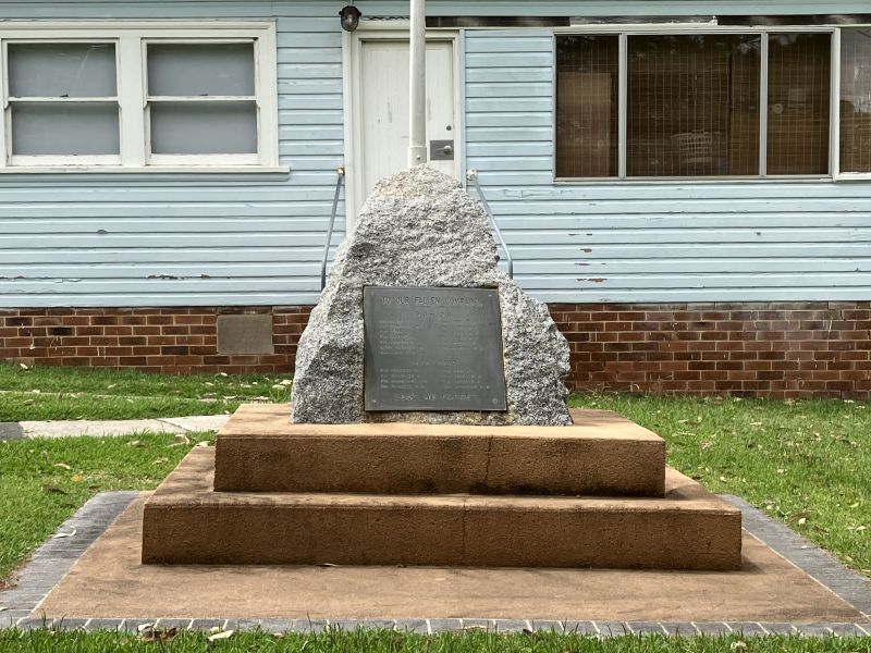 War Memorial & Plaque