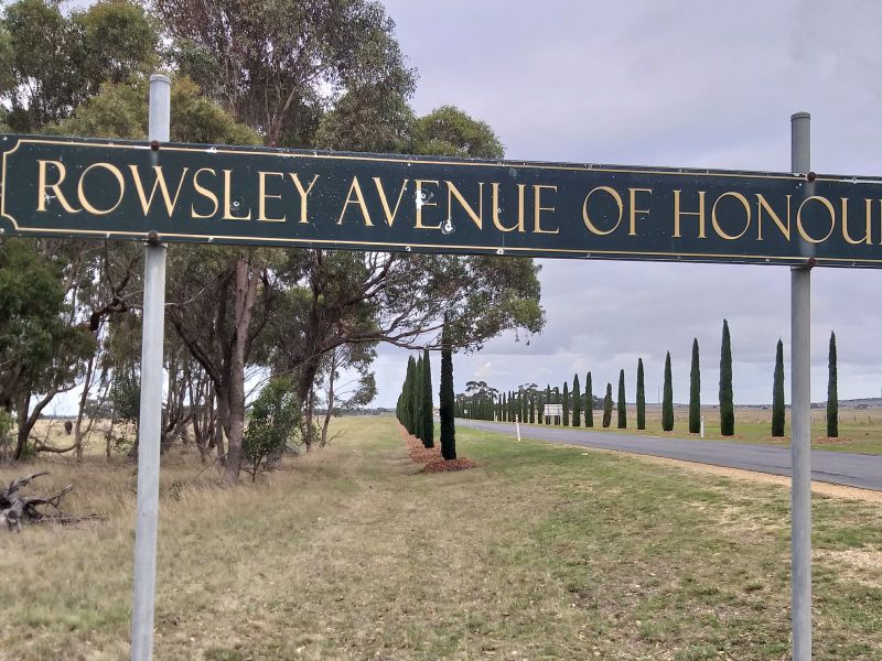 Rowsley Avenue of Honour