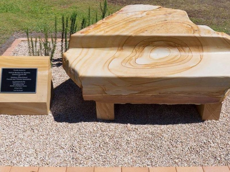 Memorial Seat