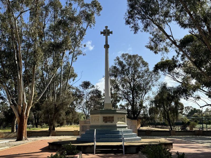 Moors War Memorial 