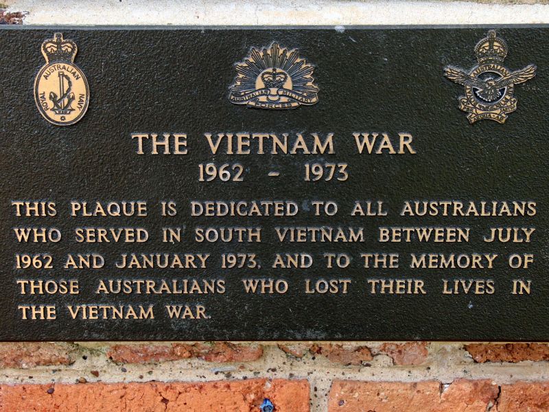 Toowoomba Mothers' Memorial Gardens Vietnam War Memorial Plaque