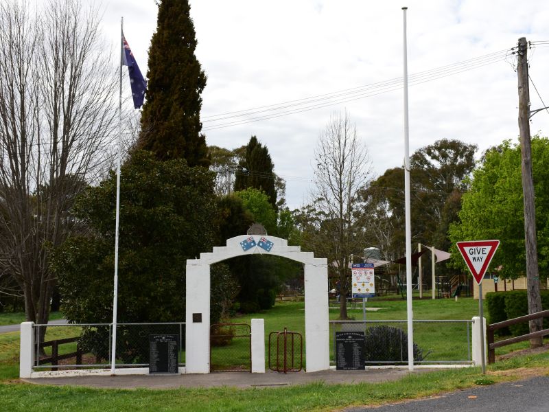 Rosewood and District War Memorial and Roll of Honour