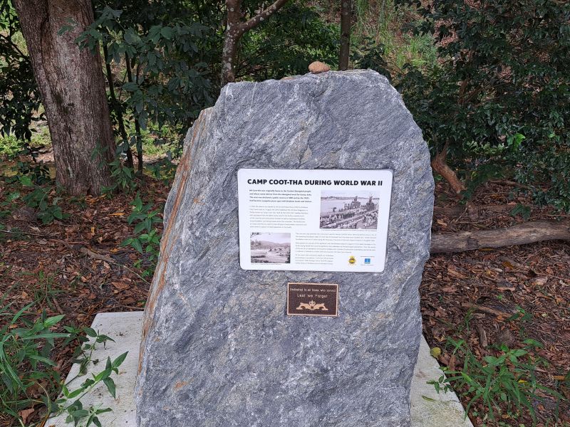 Monument to the U.S. Navy's occupation of Mt Coot-tha during WWII for Mine Assembly & Munitions Storage. Sponsored by the Submarines Association Australia (Qld)