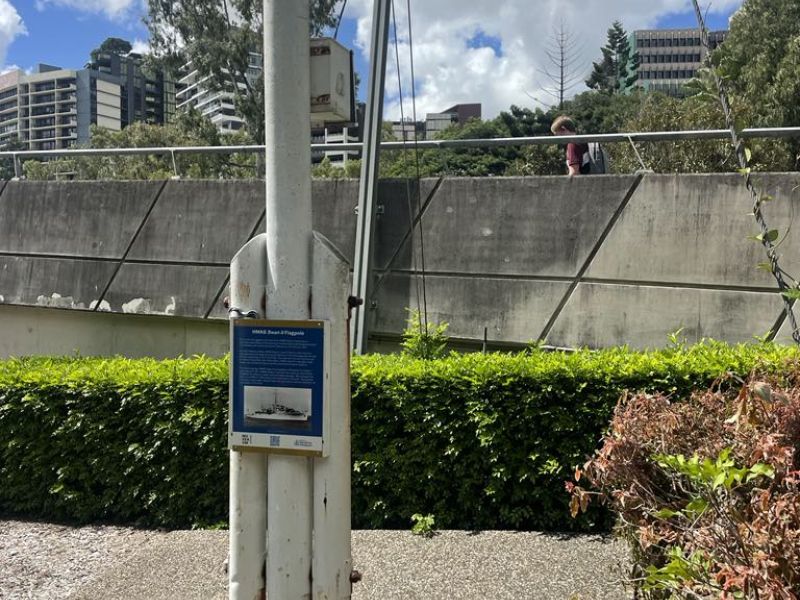HMAS Swan (II) Flagpole