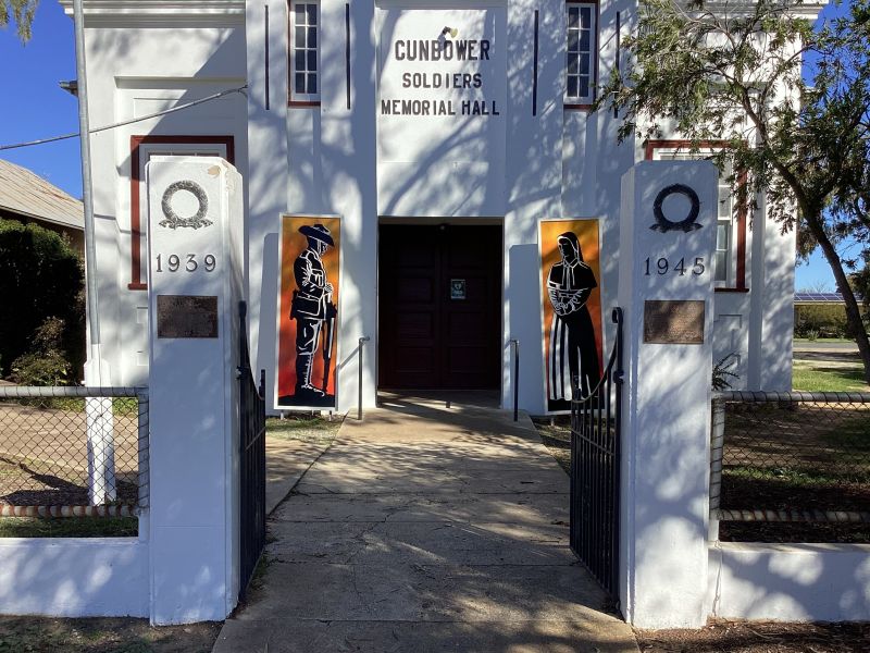 Gunbower Memorial Gates