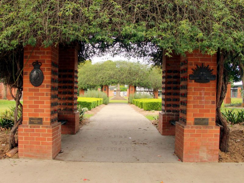 Grafton War Memorial Park Entrance Portico and Walkway to Memorial Column