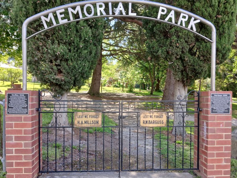 Koonwarra Soldiers Memorial Park & Gates