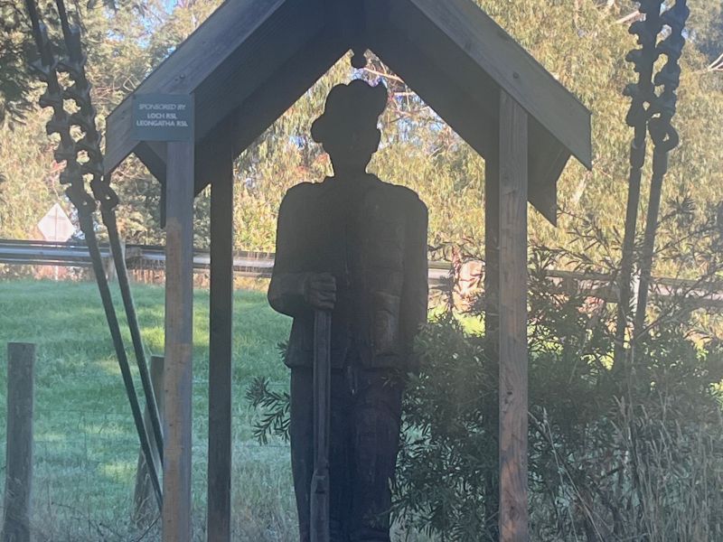 Sculpture at the end of the pedestrian suspension bridge leading to the reserve