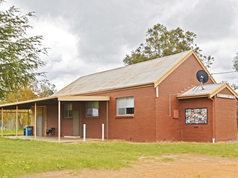 Caniambo Hall