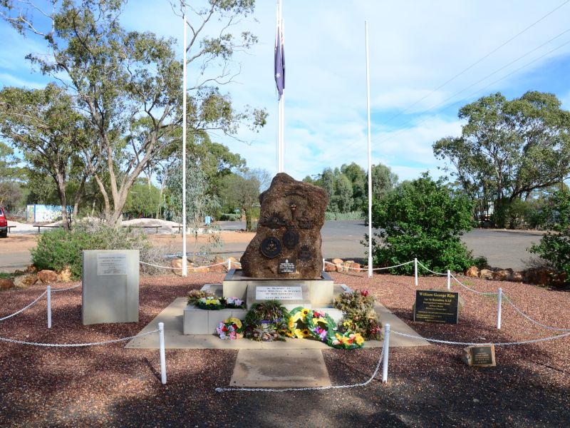 Lightning Ridge War Memorial