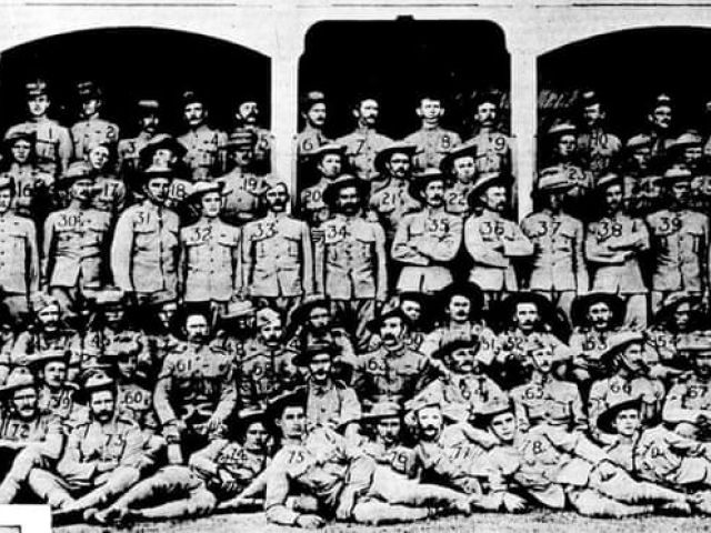 Indigenous Australian Jack Alick Bond, soldier no 67 on the bottom right, was among the first contingent to arrive in Cape Town in February 1900. Photograph Wikimedia