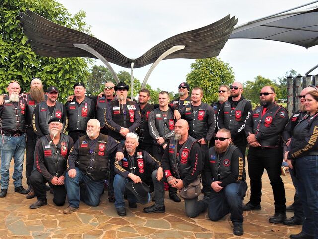 Members of Patriots Australia Cairns Chapter. Photo by Afghanistan Avenue of Honour