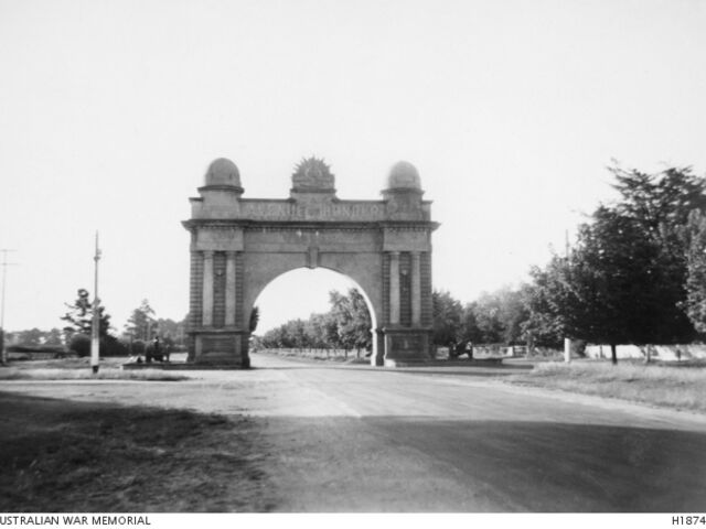 Ballarat's arch of victory