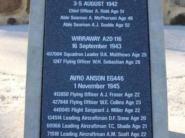 The Plaque joins the Honour Stone at the Bush War Memorial dedicated to those lost in three separate instances in proximity to the site.