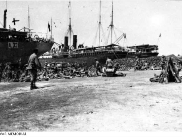 Alexandria, Egypt. 1915. The 13th Battalion, AIF, preparing to embark for transport towards Gallipoli. (Donor Mrs B. Macarthur)