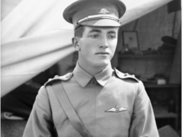 Air Vice Marshal Francis (Frank) Hubert McNamara. Credit Australian War Memorial