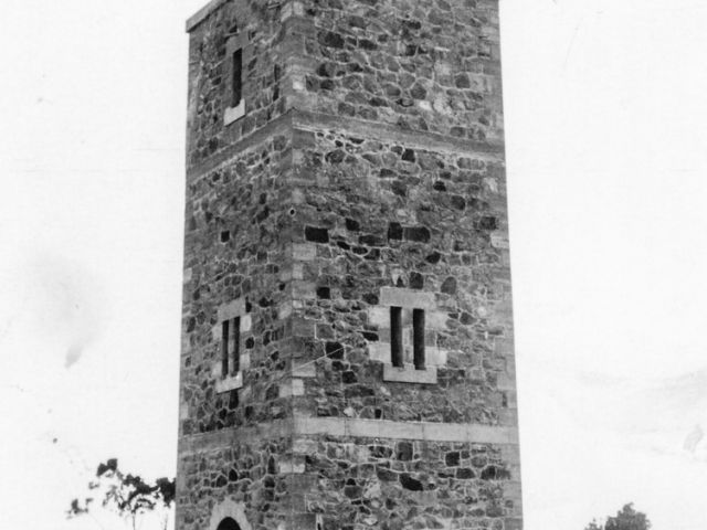 Shire of Eltham, Soldiers' War Memorial, unveiled 11-11-26