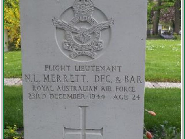 Flt. Lt. Merrett's Headstone, Utrecht (Soestbergen) Cemetery, Netherlands