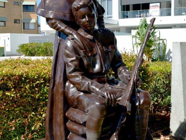 Bronze statue of a nurse and soldier - Tribute to all Military Nurses