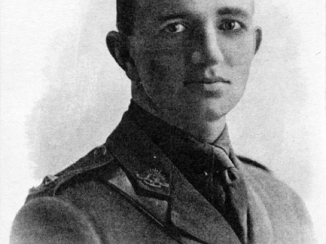 Lt. Donald Goldsmith Armstrong (AWM 4067786)