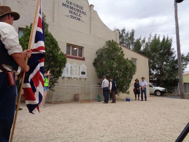 Laying of wreath at Geurie Memorial Hall 21/10/2015