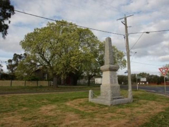 Bulla war memorial