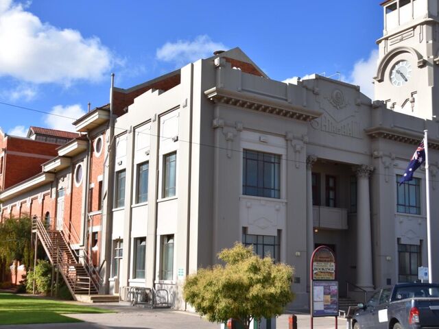 Yarrawonga shire hall