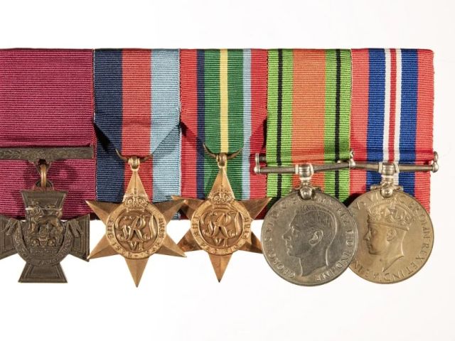 Arthur Scarf medals