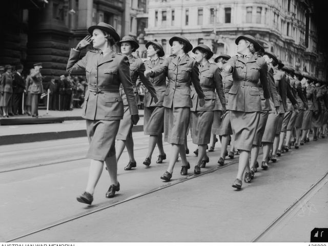 MEMBERS OF THE AUSTRALIAN WOMEN'S ARMY SERVICE (AWAS)