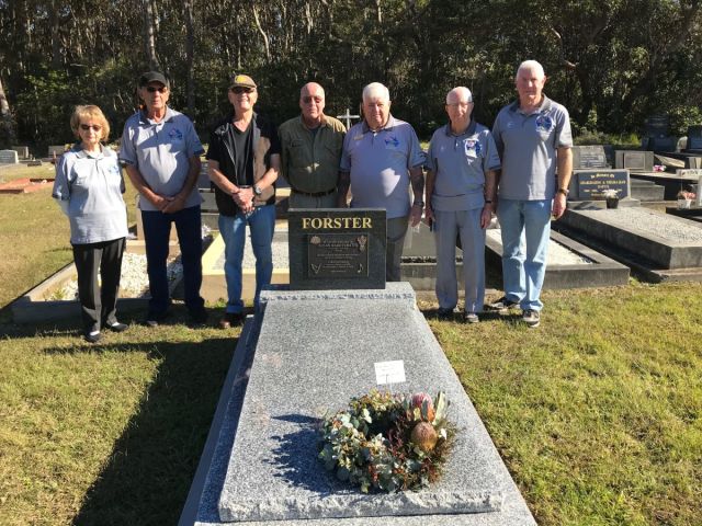 Veteran grave restoration team Narooma NSW