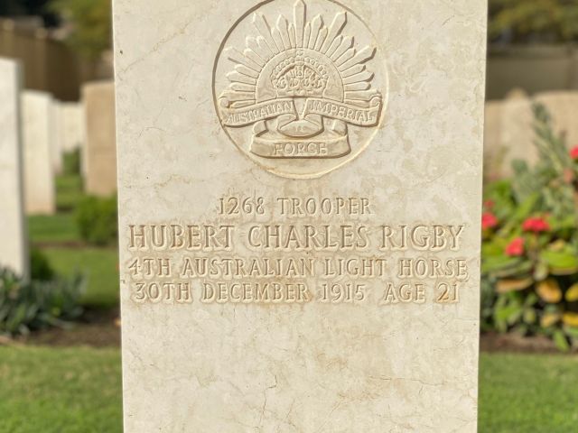 Headstone Cairo War Cemetery, Photo Greg Olson