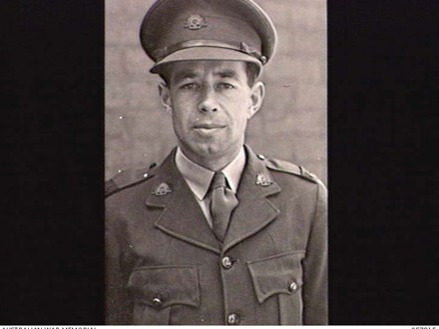 Official war artist Captain Dennis Adams, October 1943. Photograph by M.B. Rogers